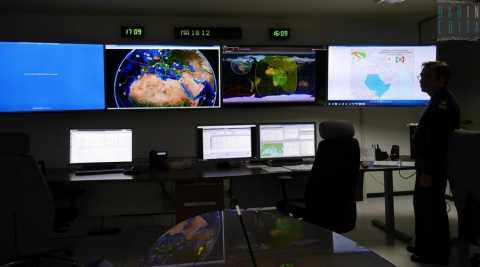 A Bari l'unica stazione italiana "Cospas Sarsat": un aiuto a navi e aerei in difficolt